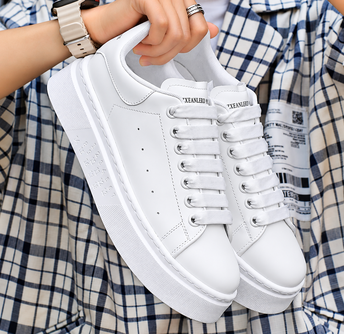 Basket blanche pour hommes
